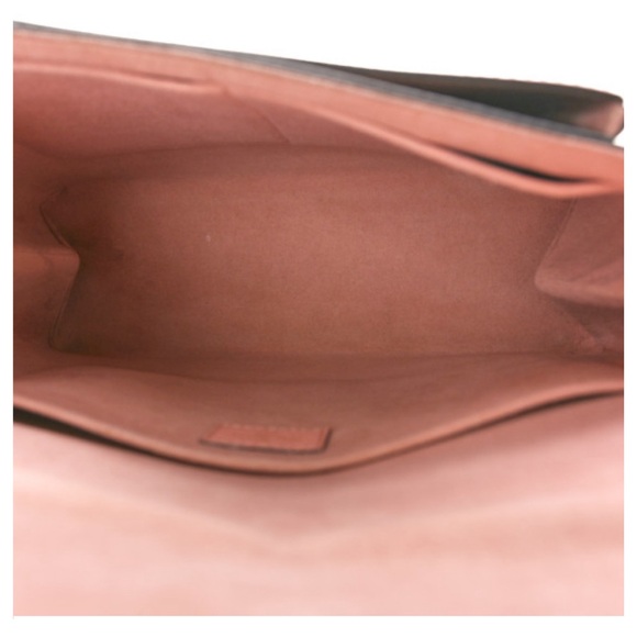 This is an authentic LOUIS VUITTON Monogram Marignan in Rose Poudre. - Picture 7 of 9